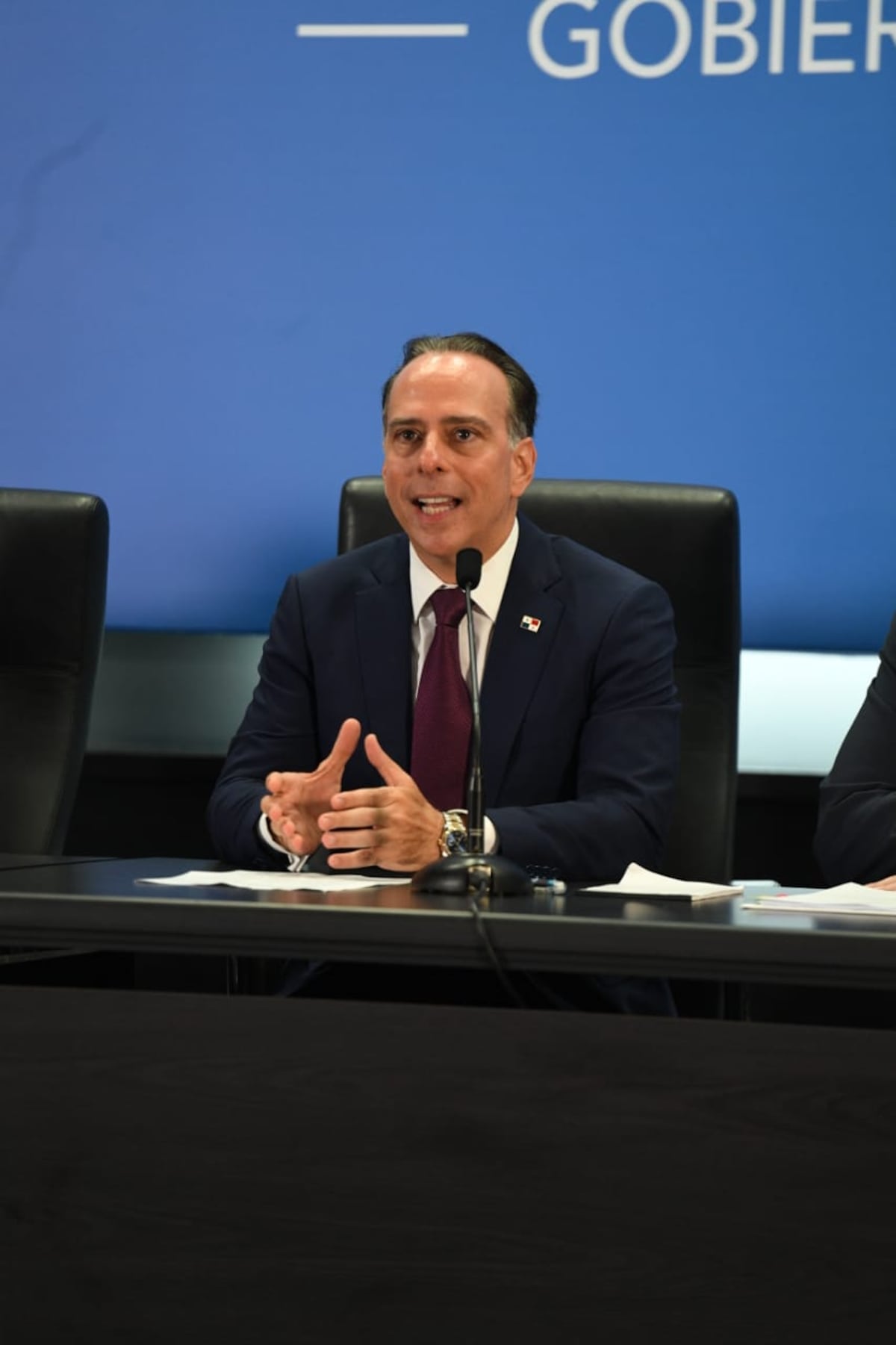 Canciller Alejandro Ferrer viaja a Italia para fortalecer lazos comerciales