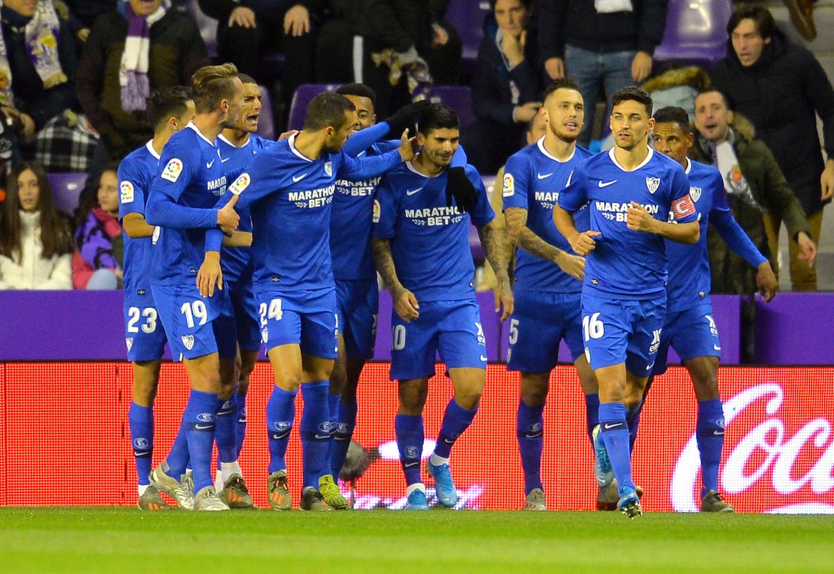 Sevilla amenaza el liderato Messi y del Barcelona