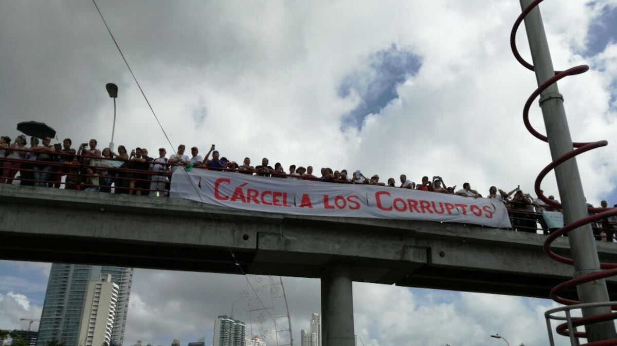 Ahora piden que Odebretch salga del país y convocan protesta para el martes 23