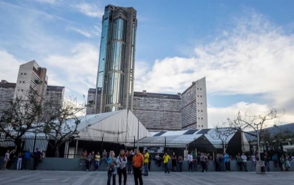 El presidente de Cuba se solidariza con Venezuela por el sismo de magnitud 6,9