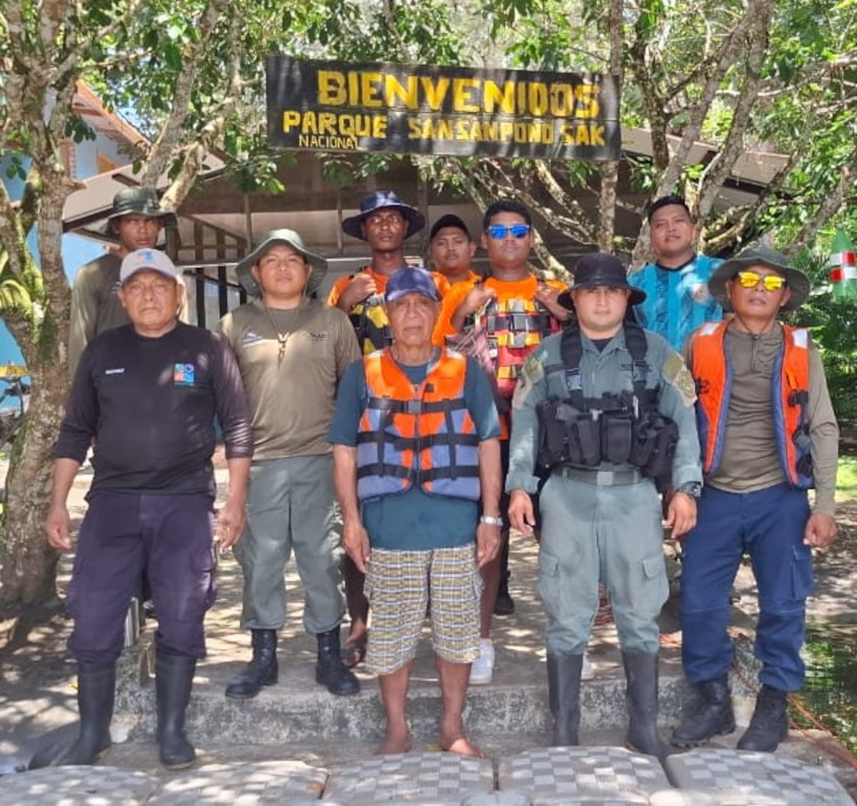 Sanos y salvos: Rescatan a dos personas en el Humedal San San Pond Sak