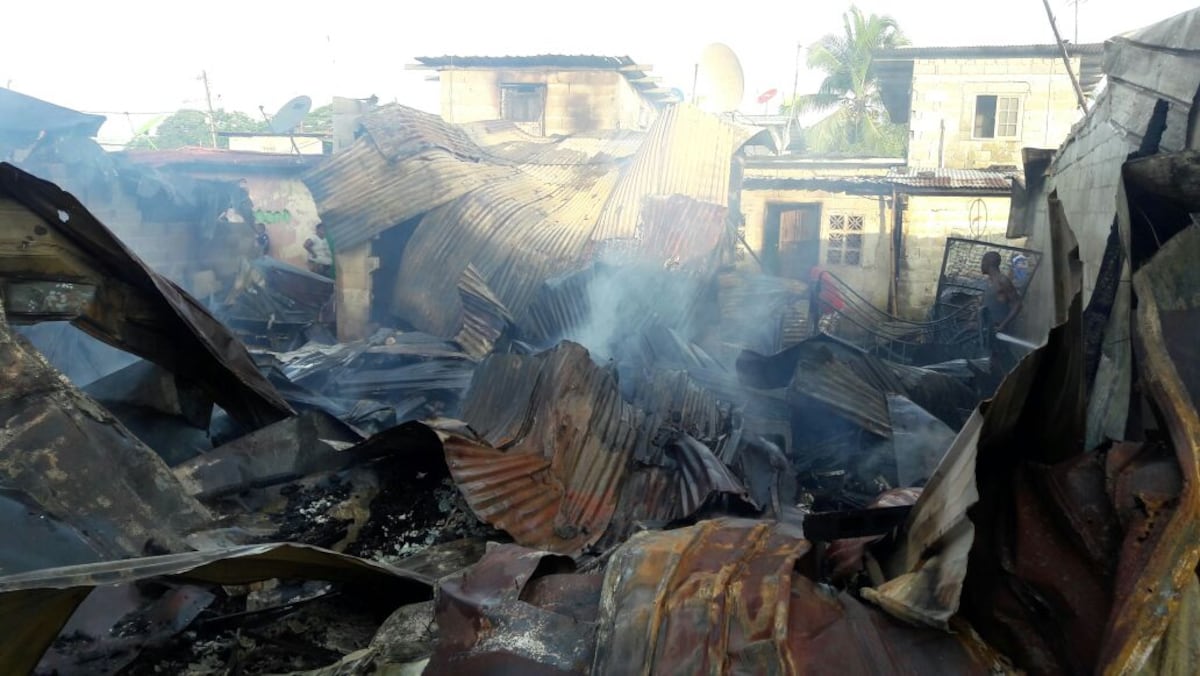 FUEGO DEJA EN CENIZAS SUS CASAS. Familias afectadas piden ayuda al gobierno