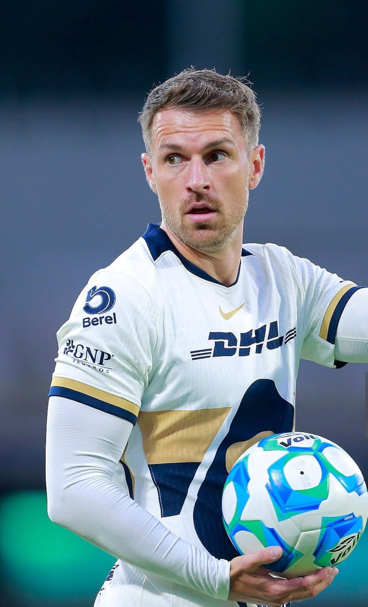 ¡El final de la aventura mexicana! Ramsey rescinde contrato con Pumas tras un año lleno de contratiempos