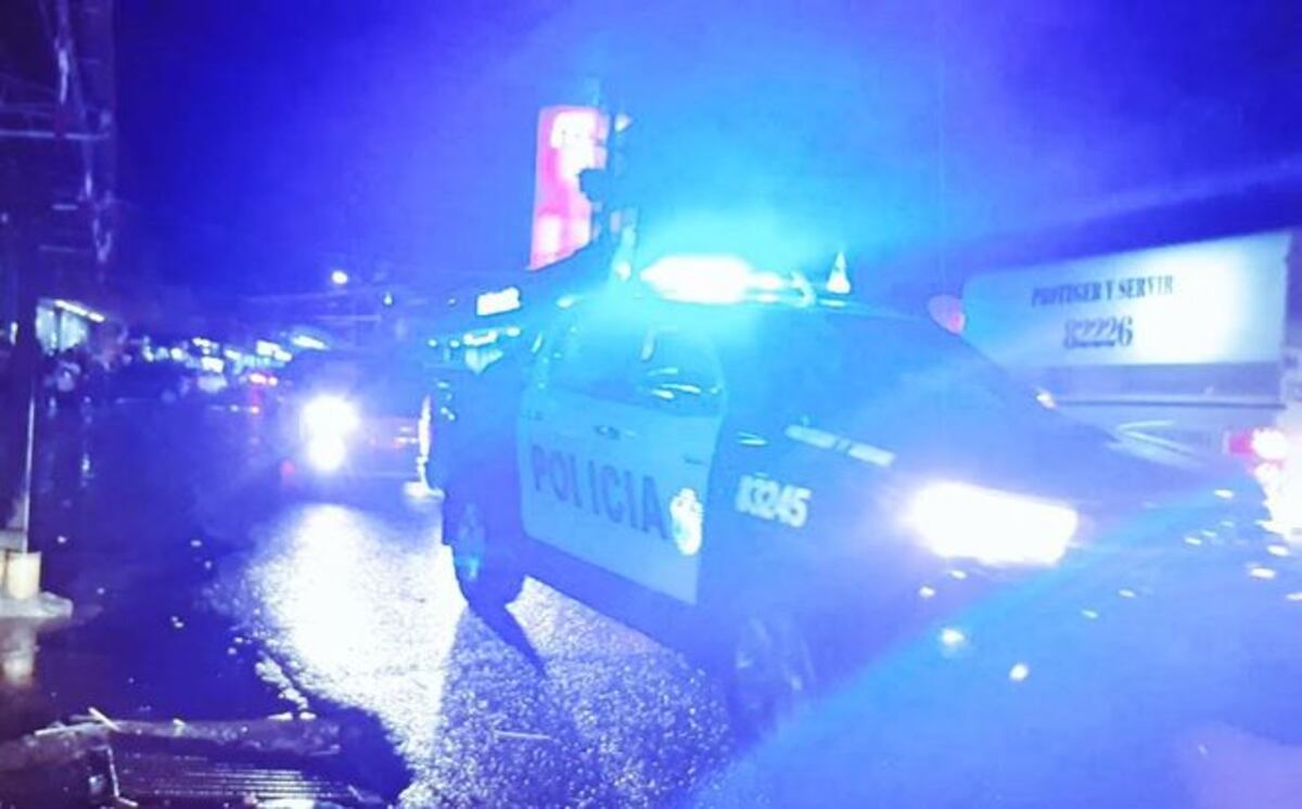 TERRIBLE. Menor mata a uno y hiere a otro durante desfiles patrios 