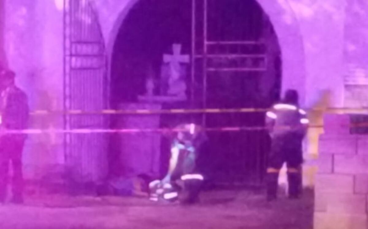 Balacera en La Villa. Acaban con 'Lento' en el cementerio y alcanzan a otro 