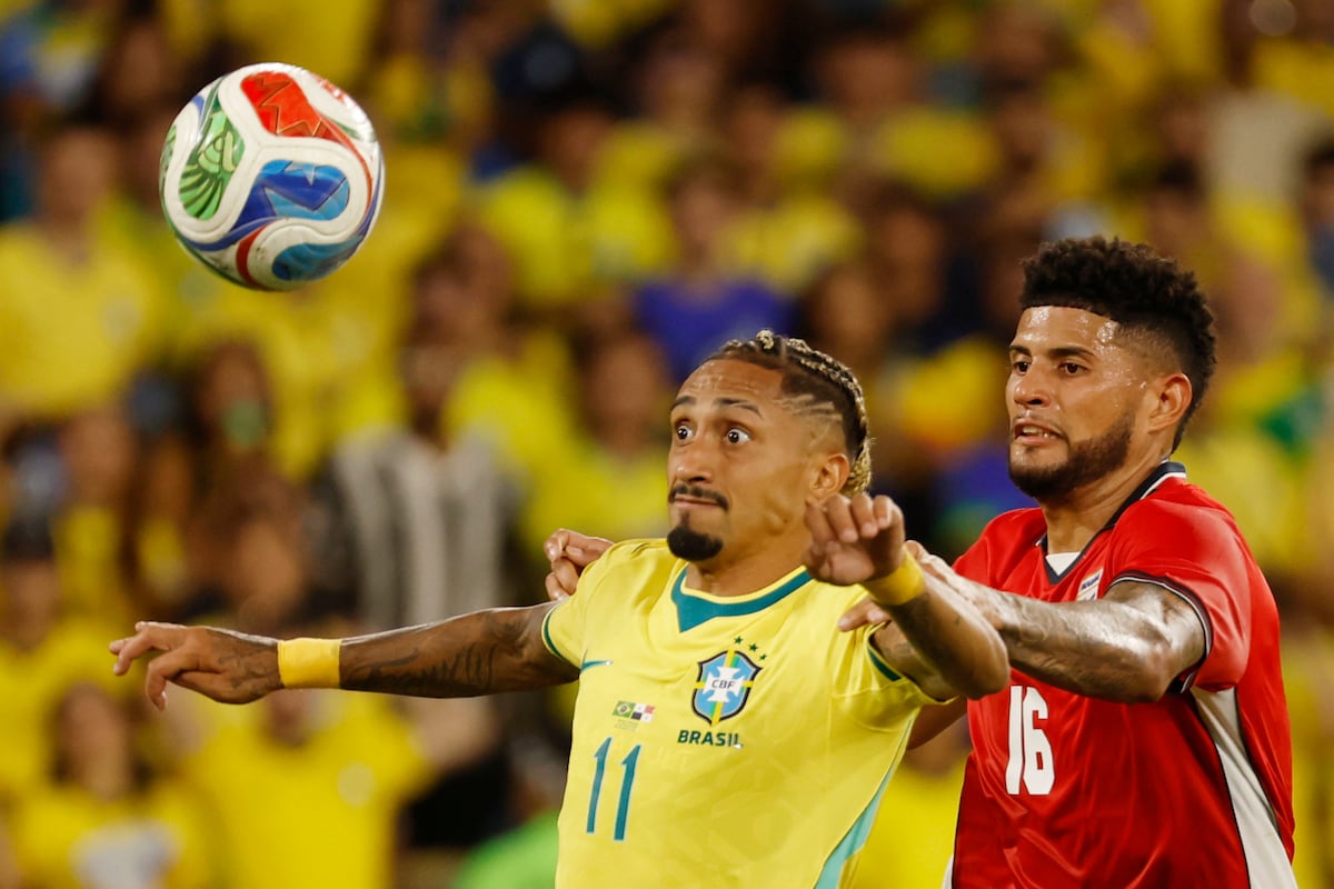 Andrade y Harvey marcan el pulso antes del debut mundialista