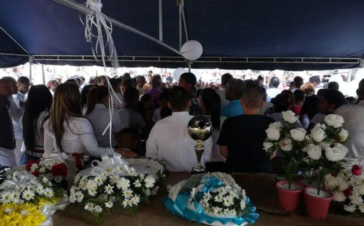 Presuntos asesinos del niño en Mundial del Barrio querían salir a firmar