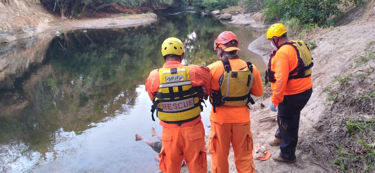 Se ahoga en el sábado de Carnaval. Hombre muere en río coclesano