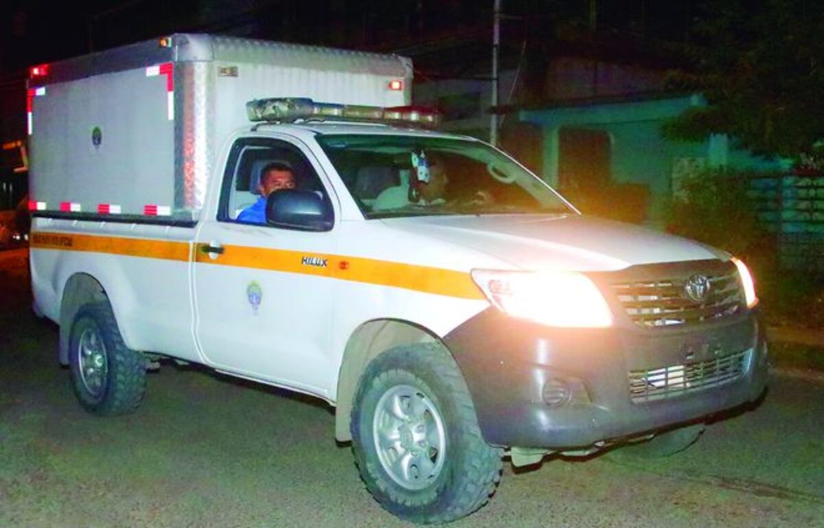 Para robarle la billetera. Le abrió el estómago en La Higuera de Chepo