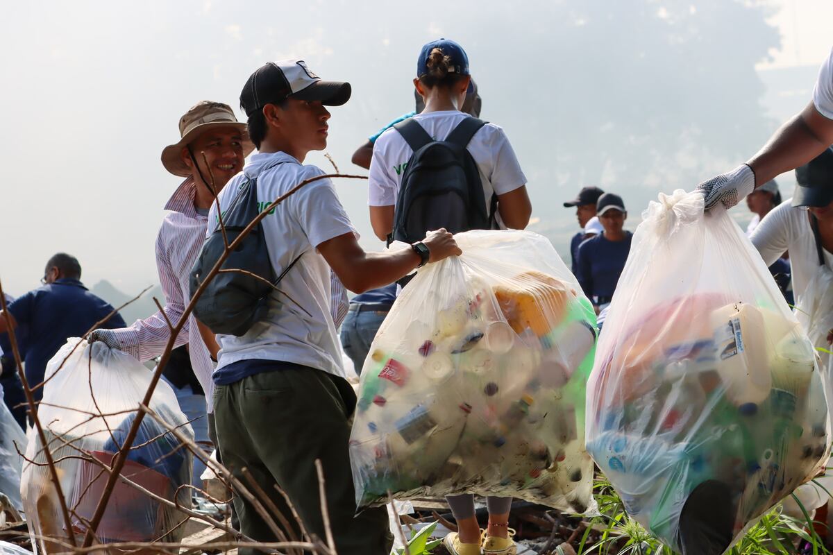 Juan Carlos Navarro alerta: ‘En 2050 habrá más plástico que peces en el mar’