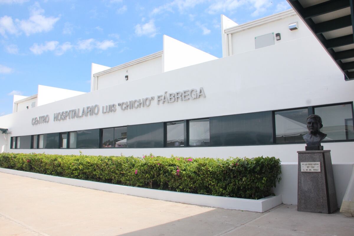 Hospital ‘Chicho’ Fábrega en el ojo de las redes por fuga de agua; Minsa responde: ‘Eso ya pasó y fue solucionado’