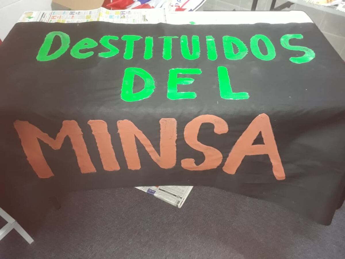 Estarán en vigilia. Exfuncionarios del Minsa molestos por los despidos