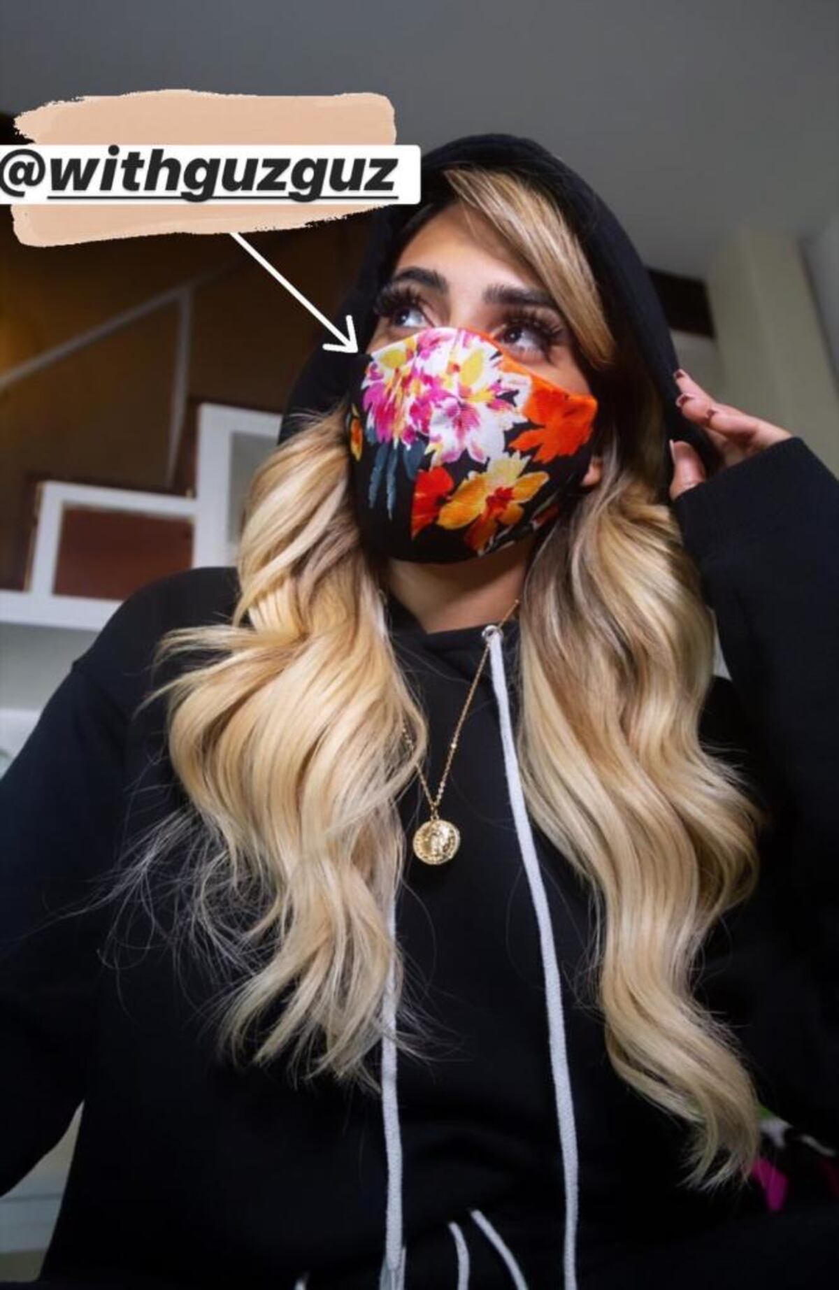 ‘Ayayai'. La manicura delata a Jacky Guzmán y al famoso productor Dímelo Flow +Pruebas