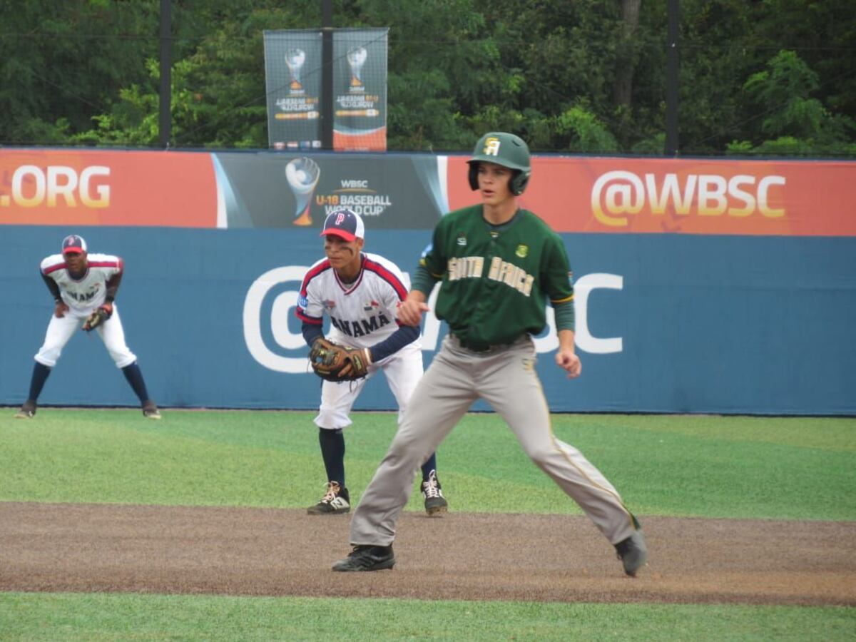 Panamá abusa de Sudáfrica y logra su primera victoria en el Mundial