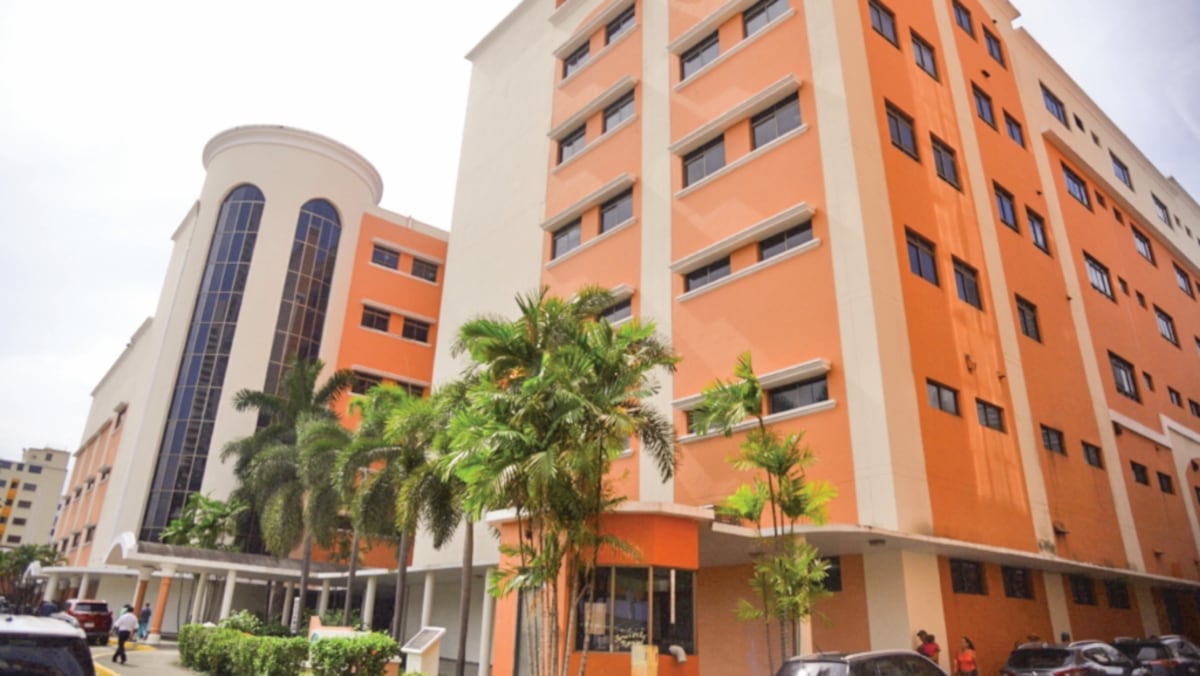 Hospital Santo Tomás no atenderá en la consulta externa este lunes 1 de junio. Avisarán