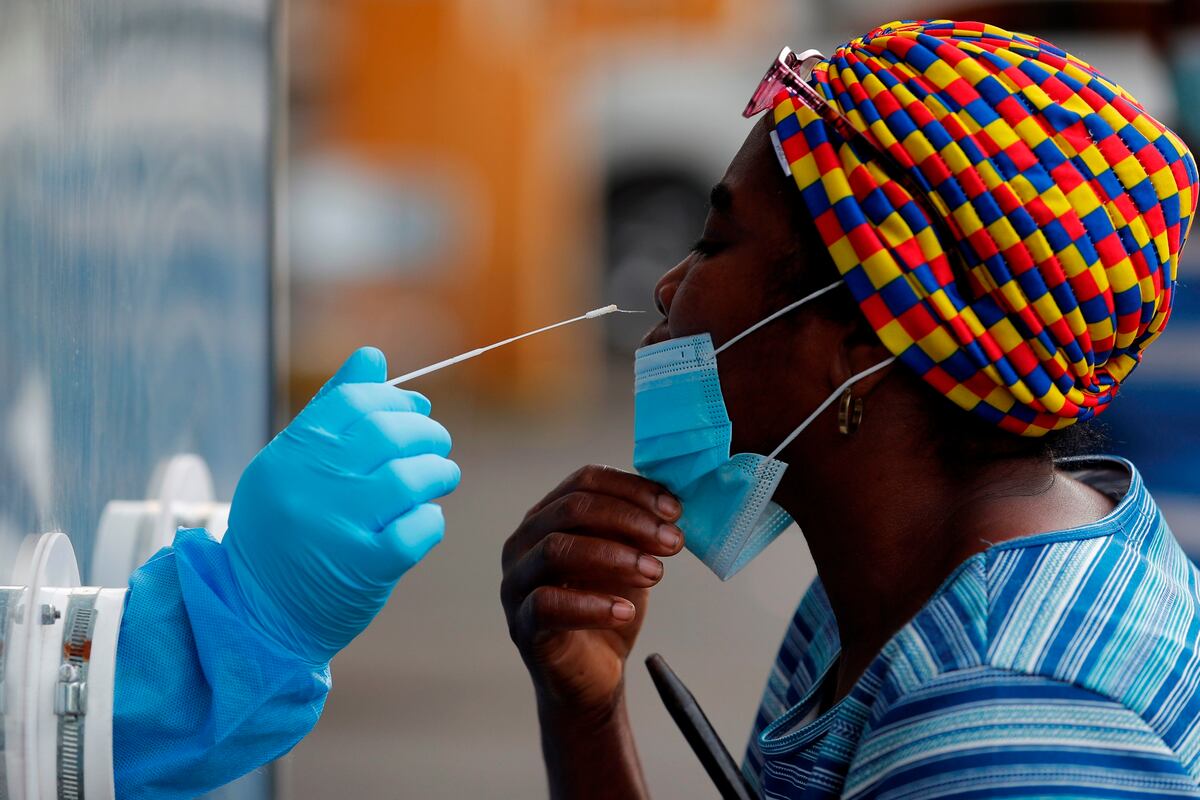 Mejora. Siguen decreciendo los casos activos de covid-19 en Panamá