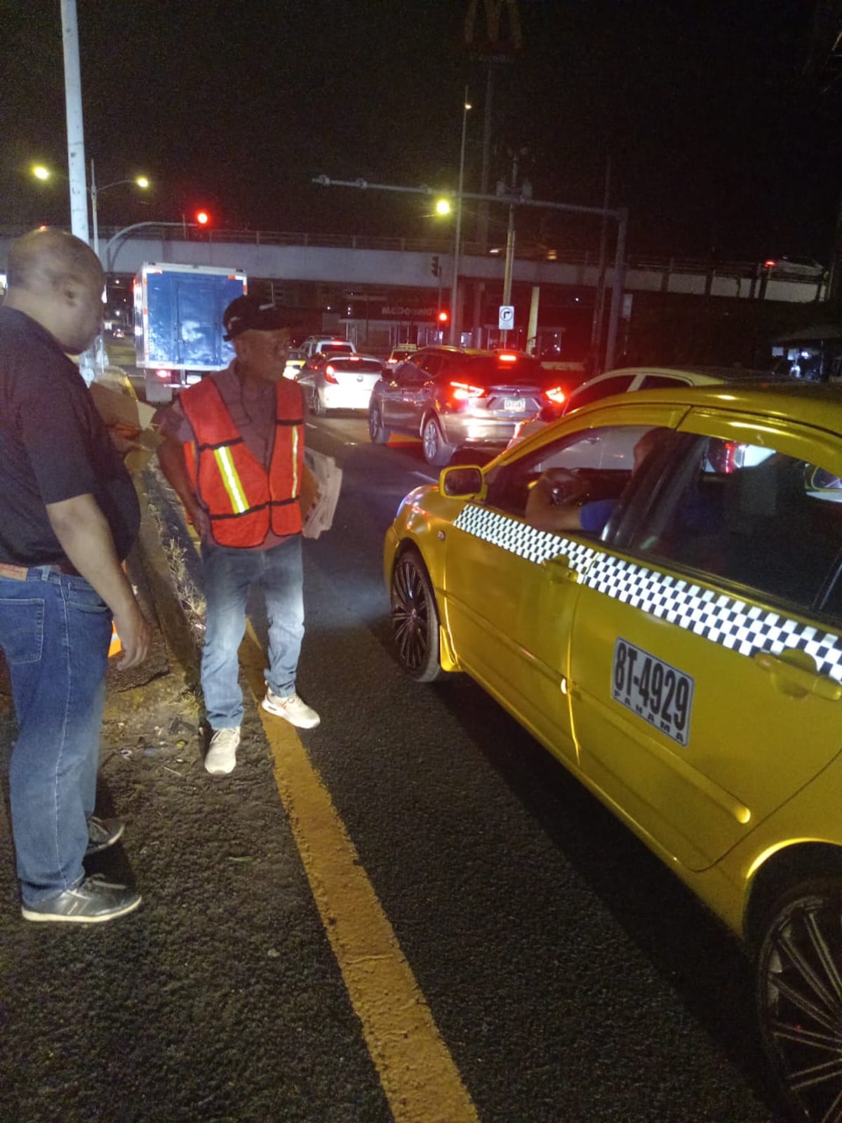 Mi Diario y Nestlé Amanecer sorprendieron con regalos desde temprano