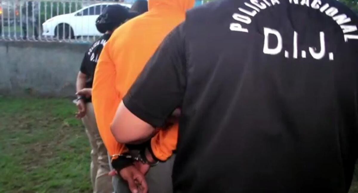 No se salieron con la suya. Policía Nacional captura a dos sicarios implicados en el crimen de un  venezolano en La Chorrera