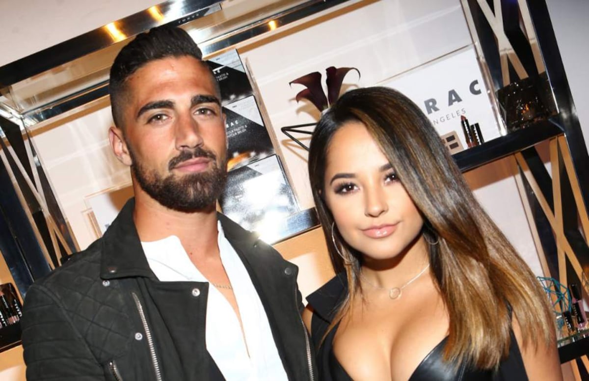 Becky G se mudó con su novio, pero antes le pidió permiso a sus abuelos