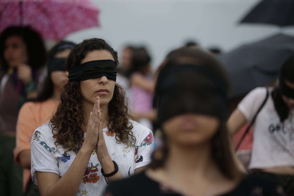 Desamparadas. Mujeres y niños siguen vulnerables a los depravados 