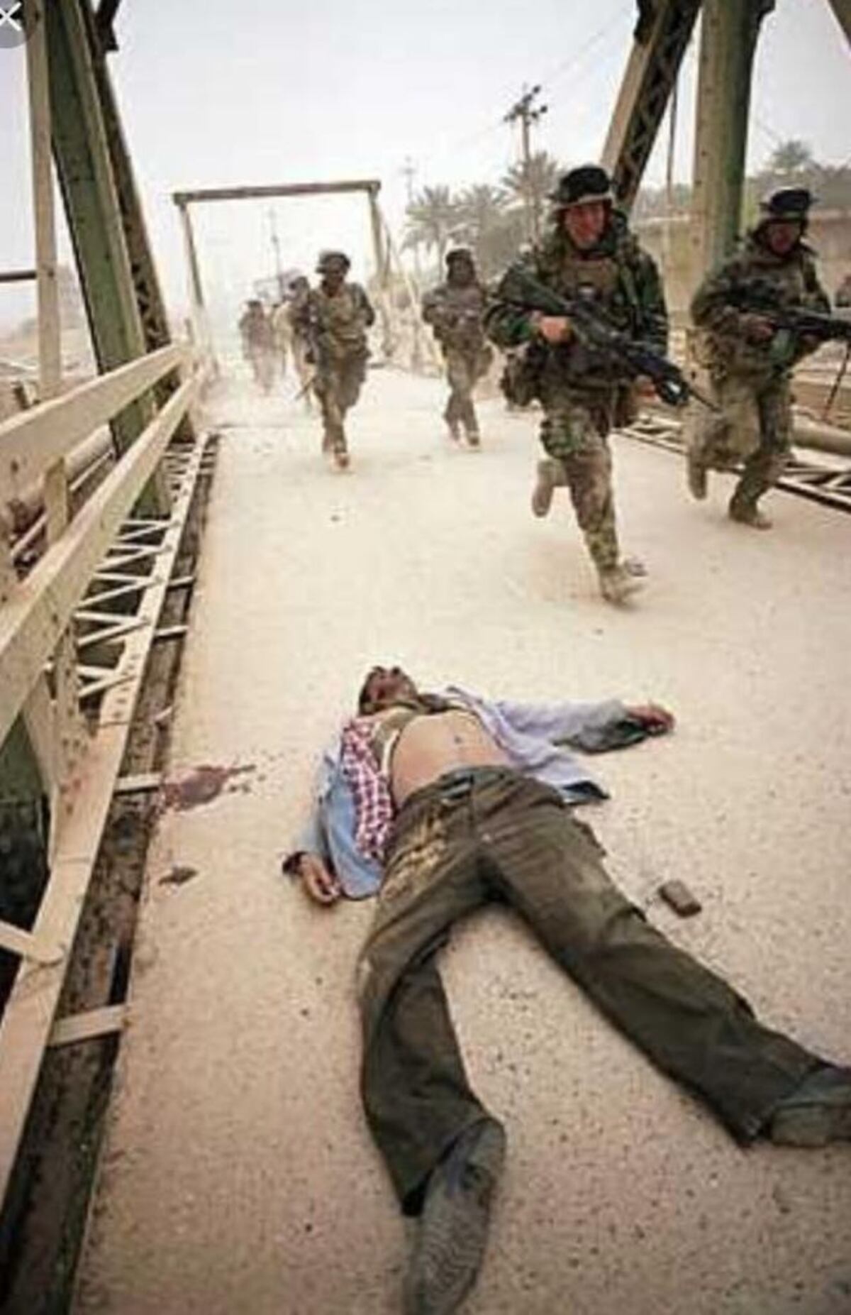 Fue un día como hoy, E.U. pide se desestime caso en su contra por la Invasión