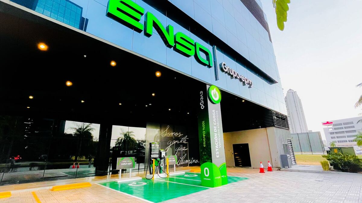 ENSA Servicios y EVERGO Panamá instalarán 150 estaciones de carga pública para vehículos eléctricos en tres años