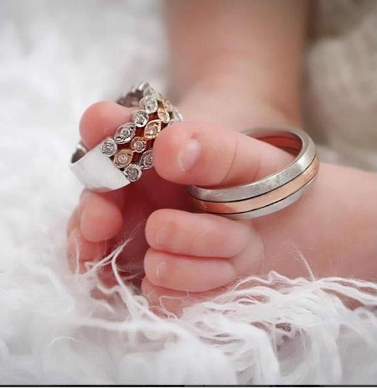 ¡VÁYALA! La chef de la TV, Delyanne,  sufre incidente en la playa