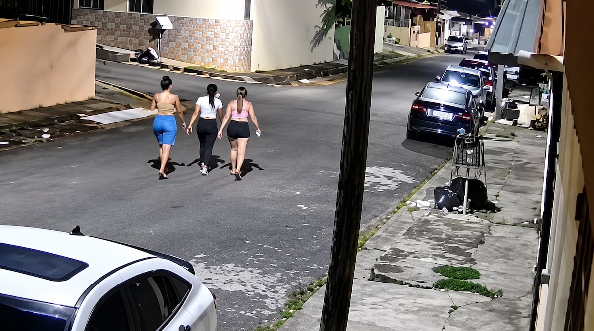 Lo encontró su padre en el portal: investigan muerte de tatuador en Pedregal., video muestra a tres mujeres sospechosas en el área  +VIDEO