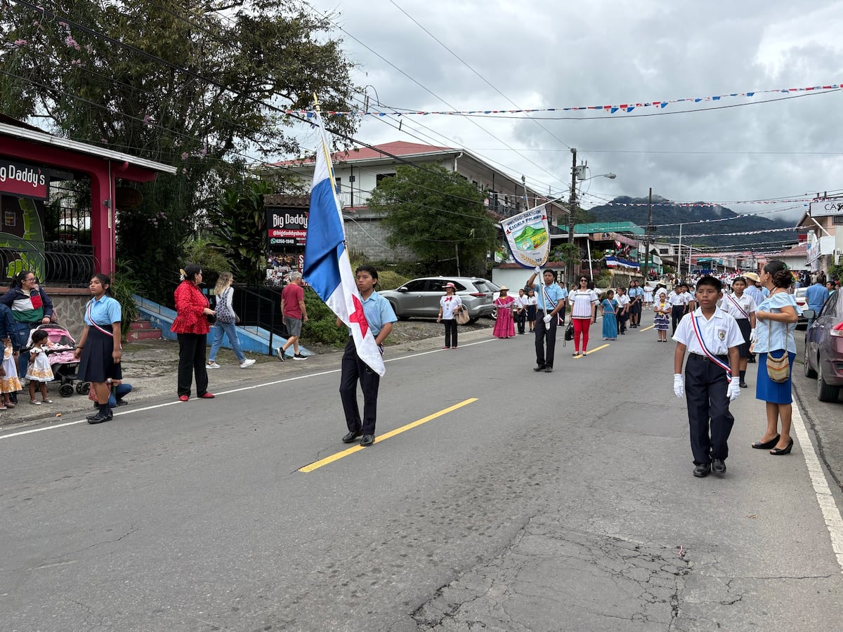 Chiriquí celebra el Día de los Símbolos Patrios con un gran desfile en David