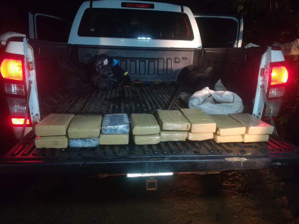 Vehículo del Tribunal Electoral es pillado transportando droga