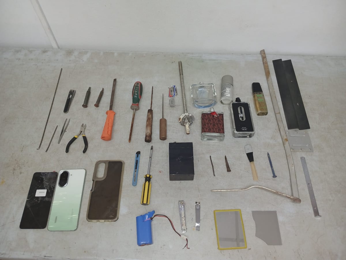 Autoridades descubren 23 paneles solares en operativo dentro de la cárcel de Chitré 