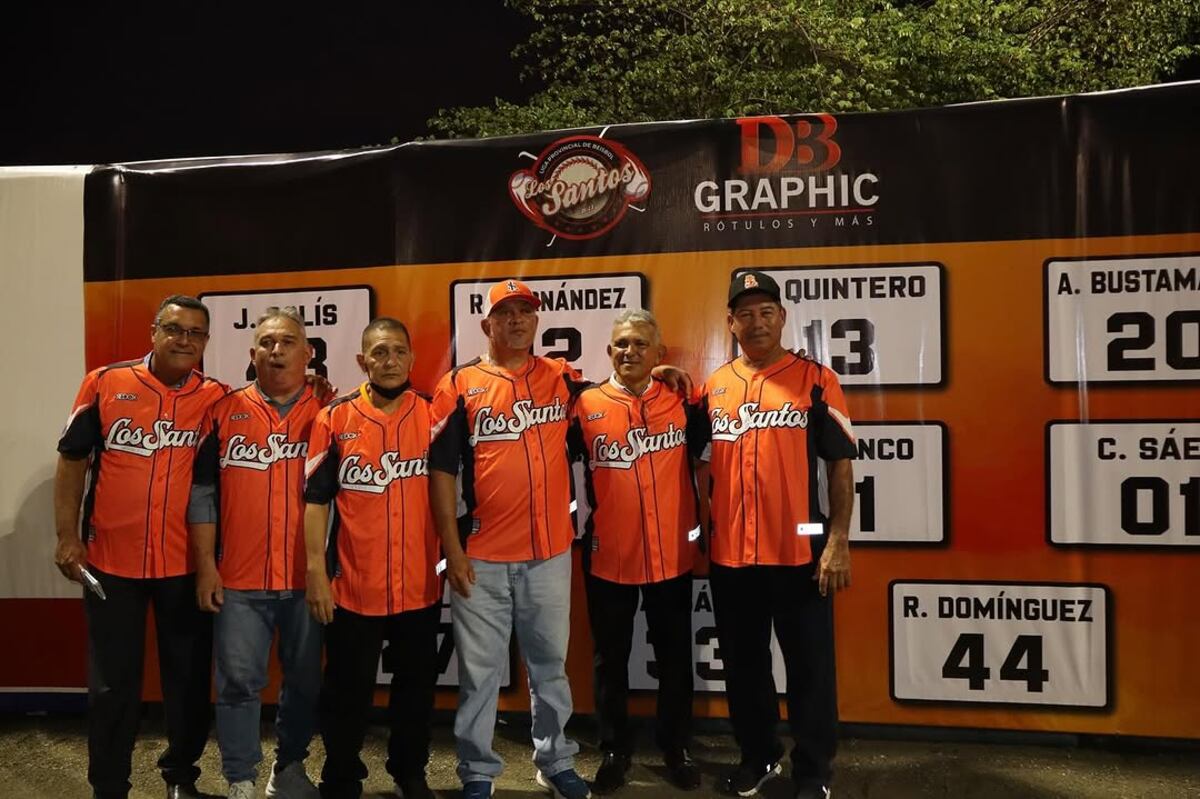 Los Santos rinde tributo a sus leyendas