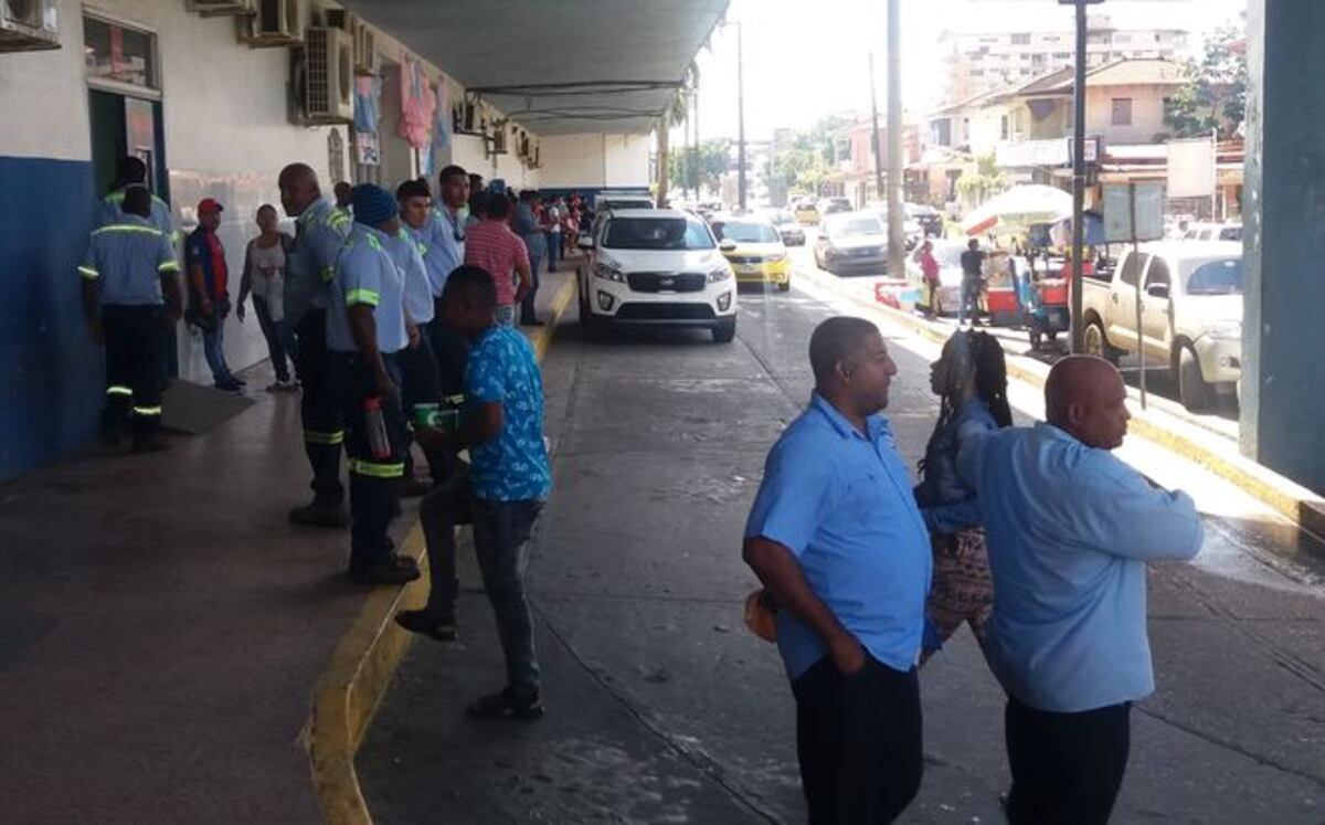 Menor que se trasladaba en una bicicleta resulta con graves lesiones