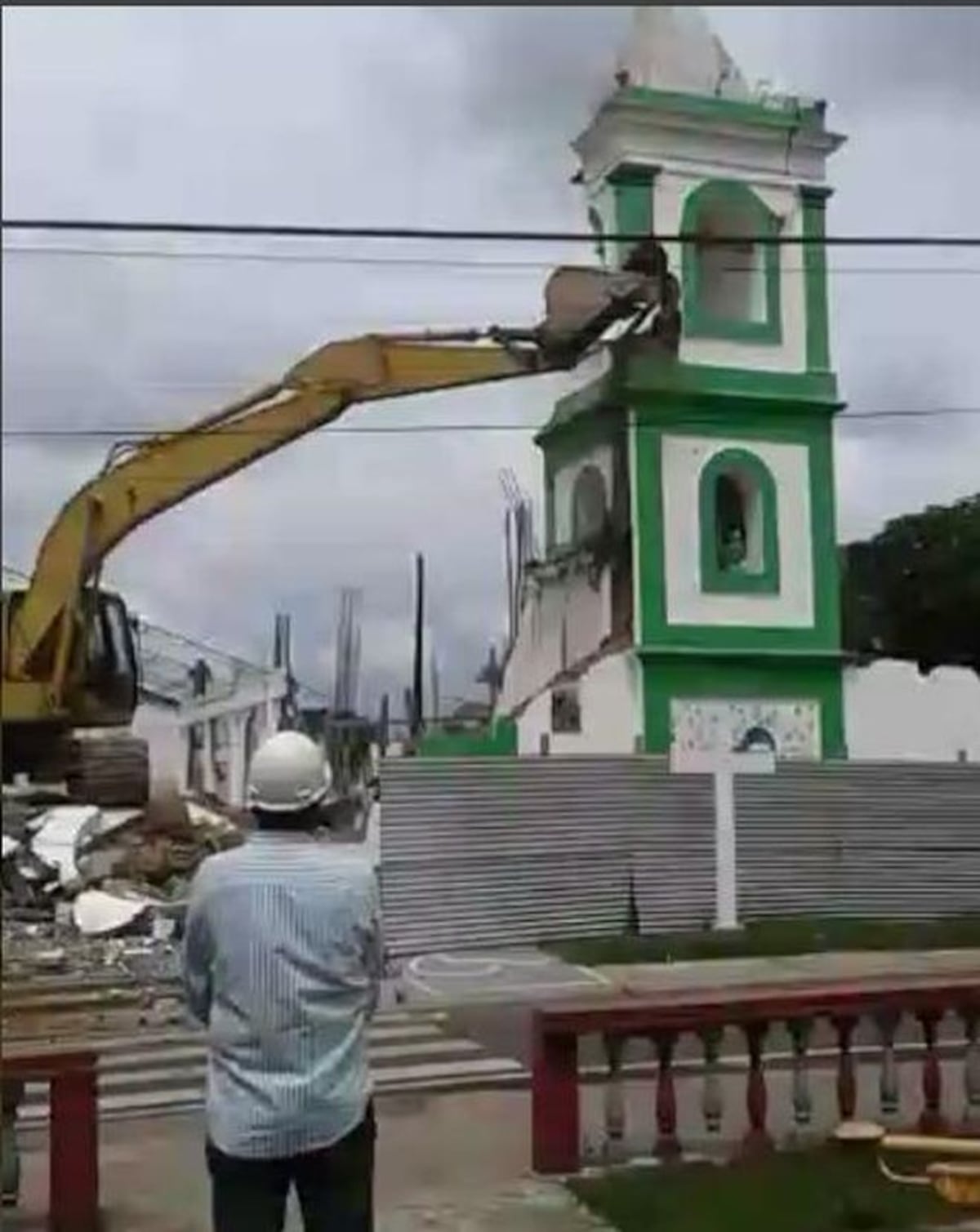 VIDEO| Arquidiócesis sabía que demolerían la iglesia, pero Sinaproc no