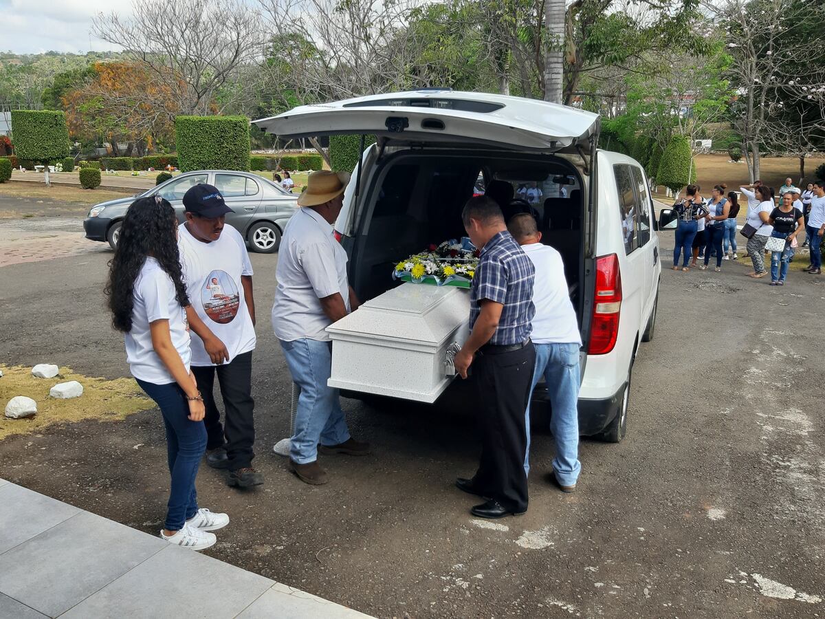 Sepultan a Hernán, el niño desmembrado. La mamá envió un mensaje