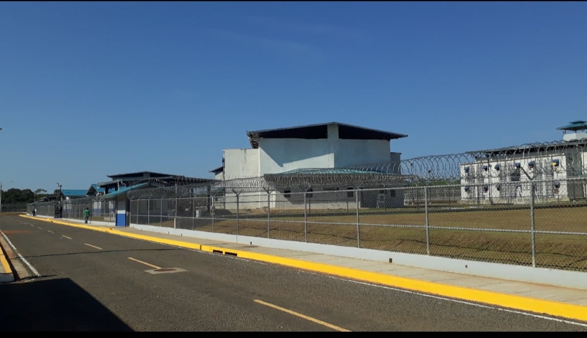 Les caen a la pandilla “Los Euros”