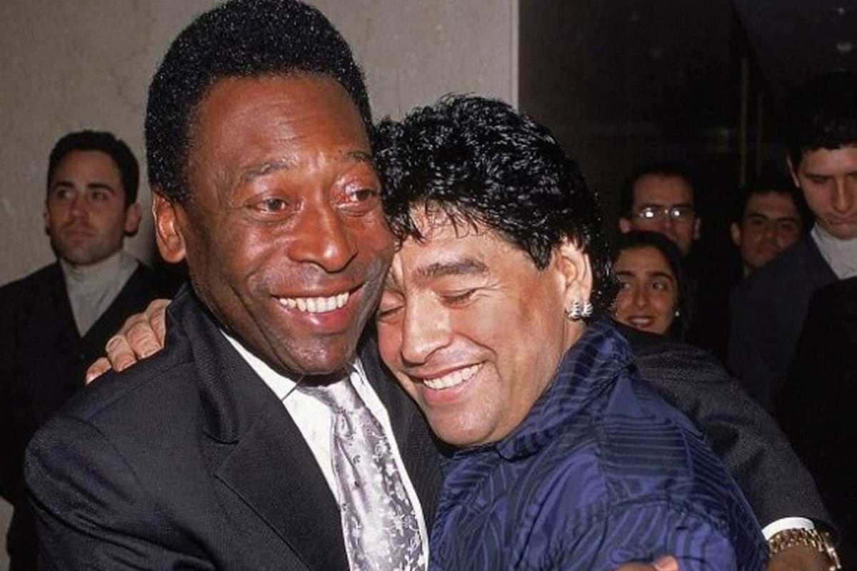 Pelé: ‘Te amo, Diego’