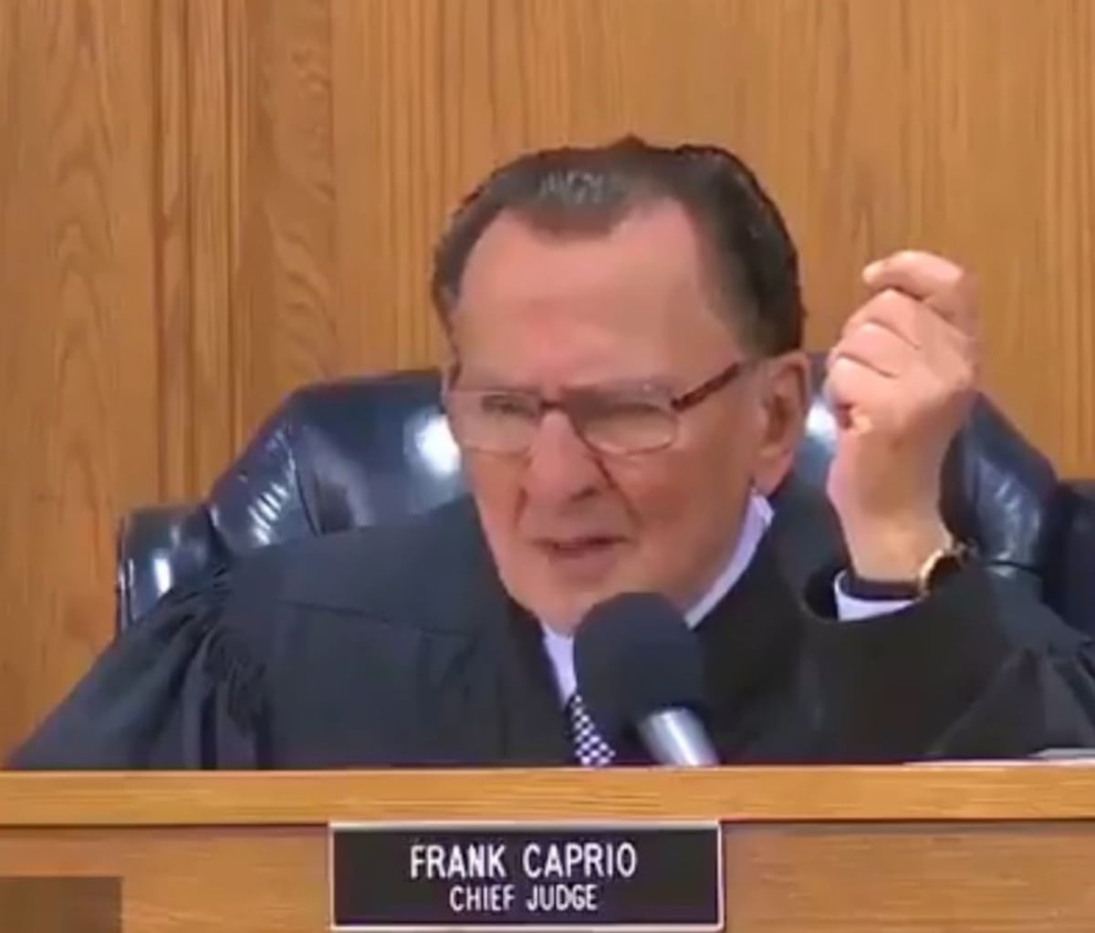 Fallece a los 88 años Frank Caprio, el ‘juez más amable del mundo’