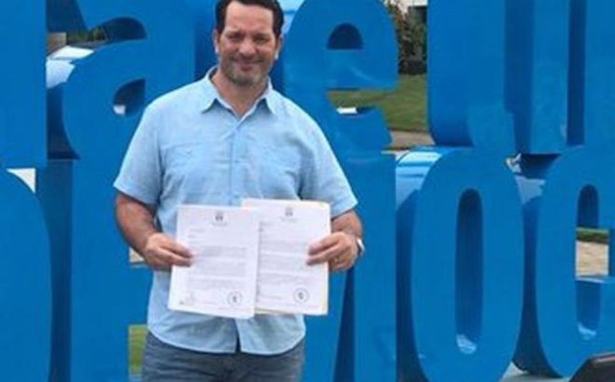 ¿Qué tal si te digo? Ferrufino va por diputado,  se une a fórmula  Rómulo-Casís