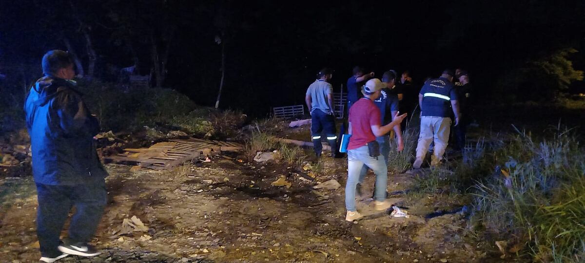 Homicidio. Asesinan a uno, mientras otro atado de manos, pedía auxilio a gritos en el sector de Río Abajo
