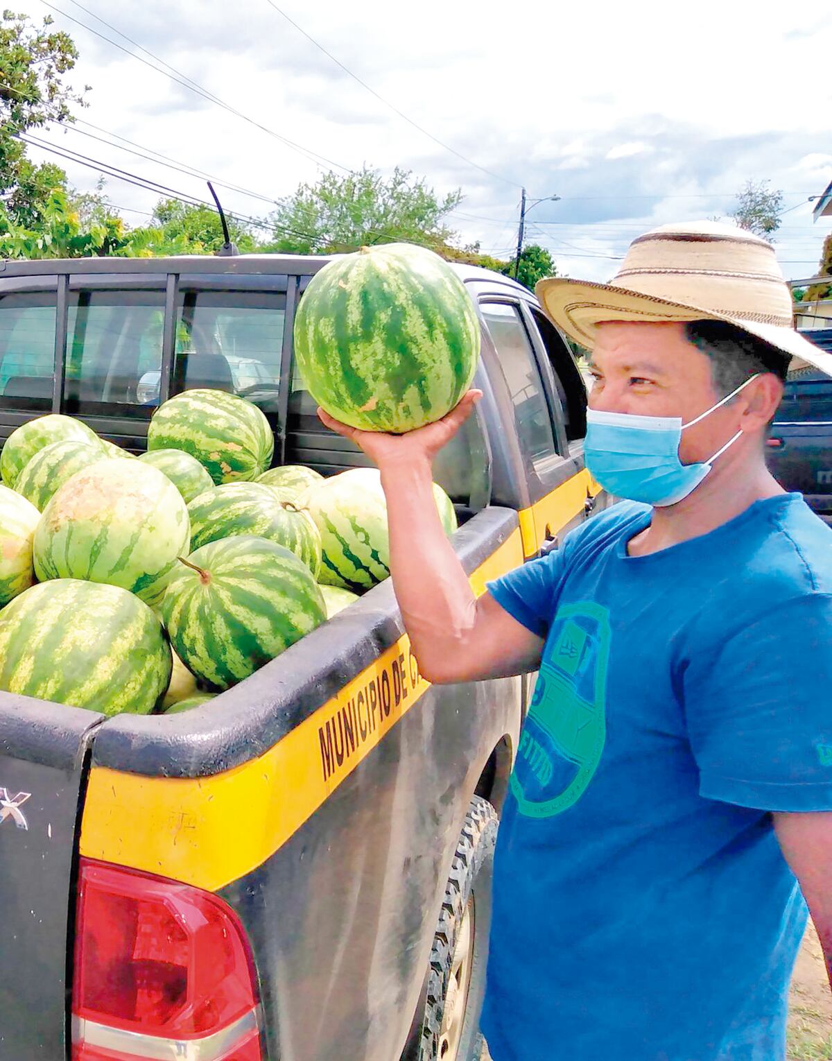 Pasan páramos. Productores de sandía de Calobre no han podido comercializar la fruta