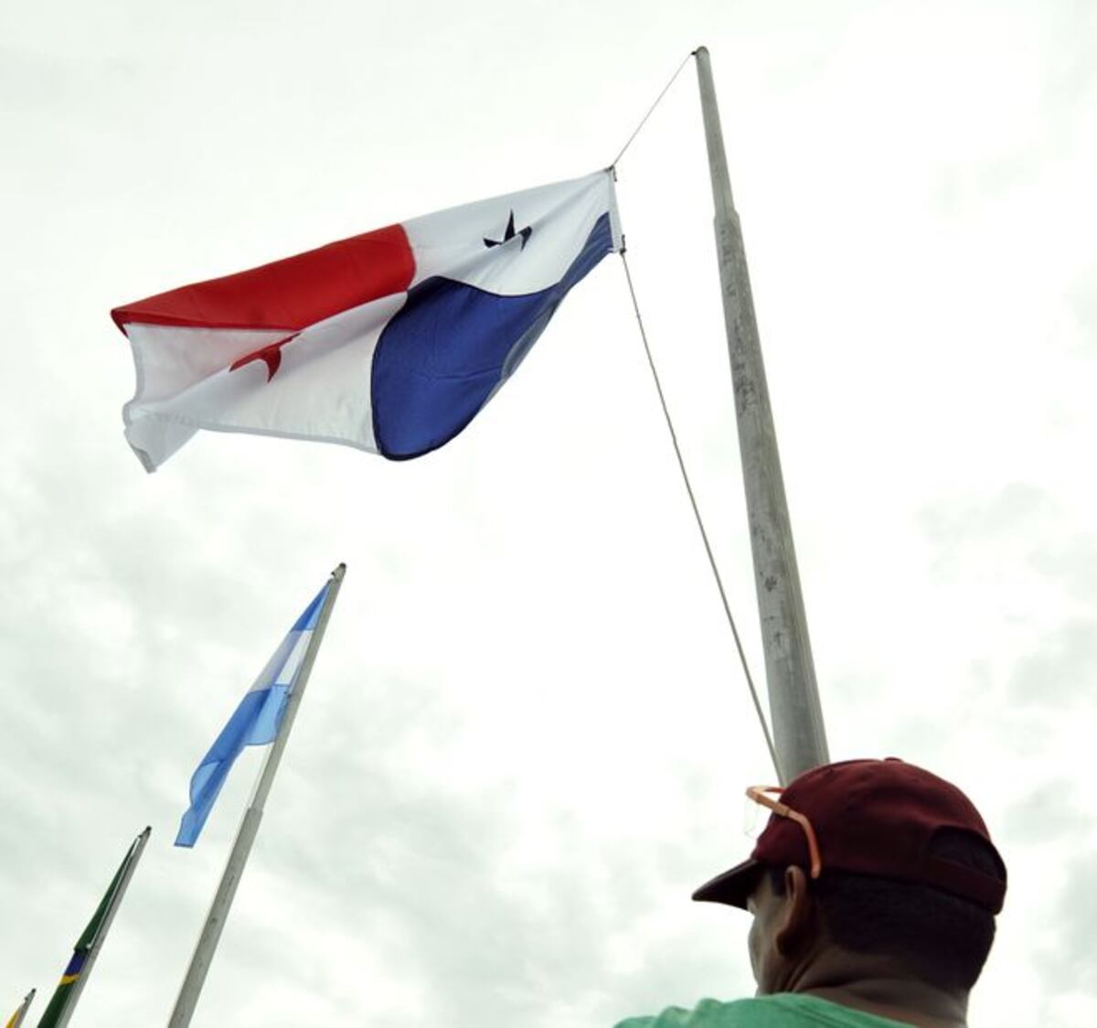 Ordenan cierre de oficinas públicas y municipales el jueves 2 de noviembre