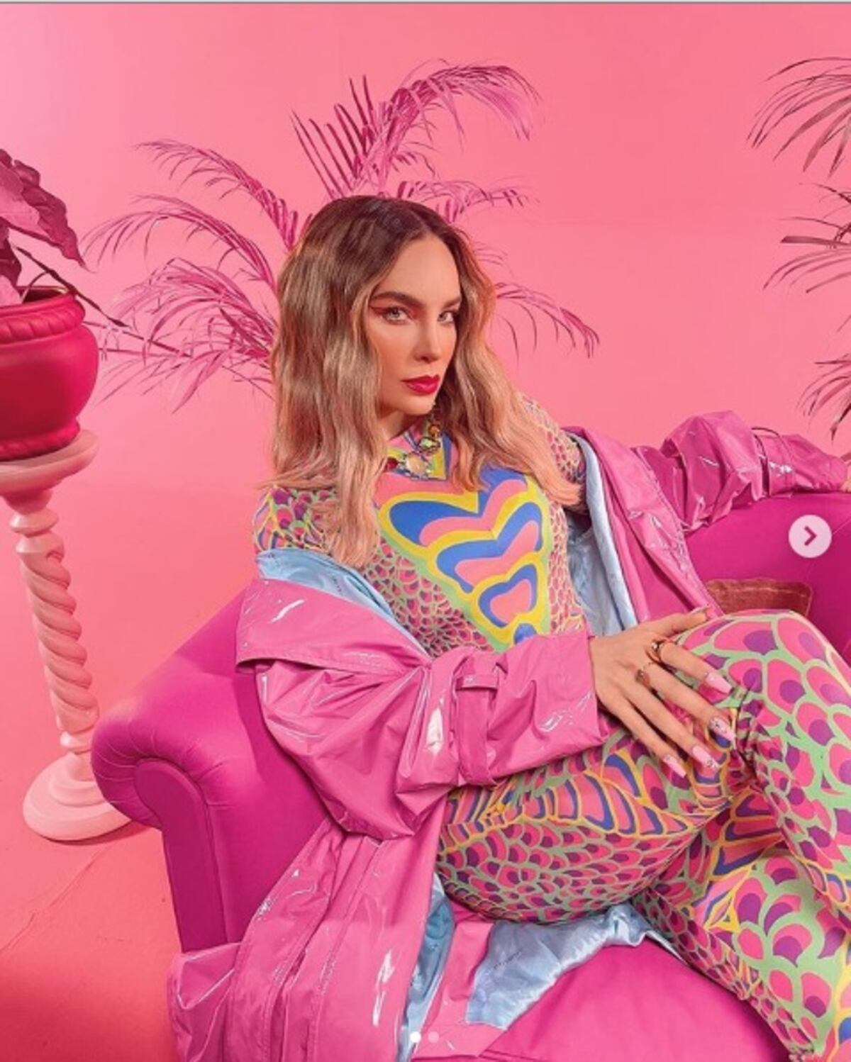 Belinda y Danna Paola usan el mismo vestido y las redes enloquecen +Fotos