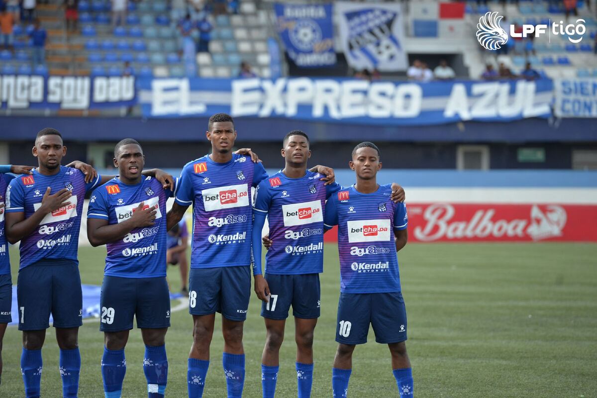 El ‘Expreso Azul’ atropella al campeón Alianza