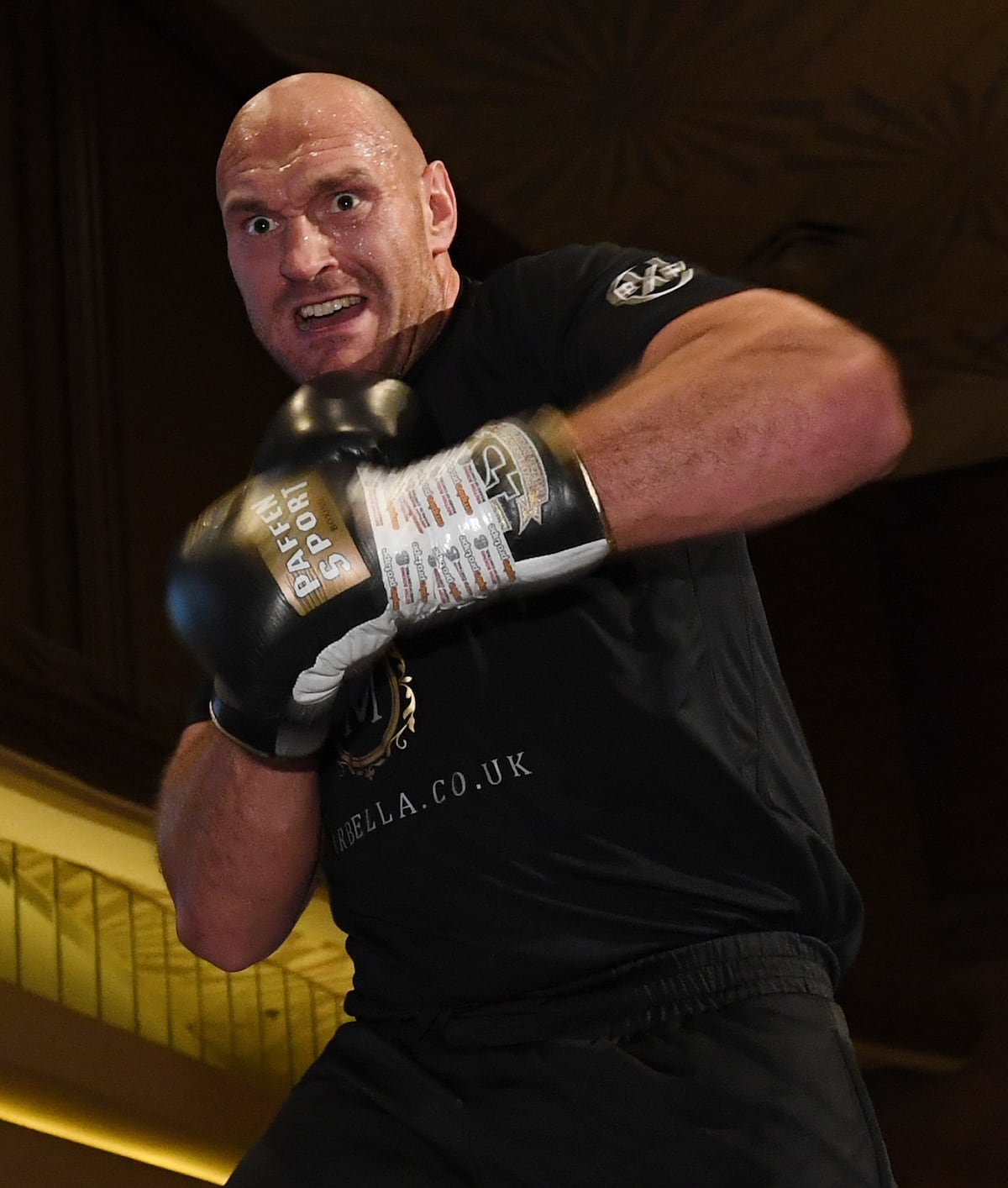 Tyson Fury le envía un consejo subido de peso a Anthony Joshua