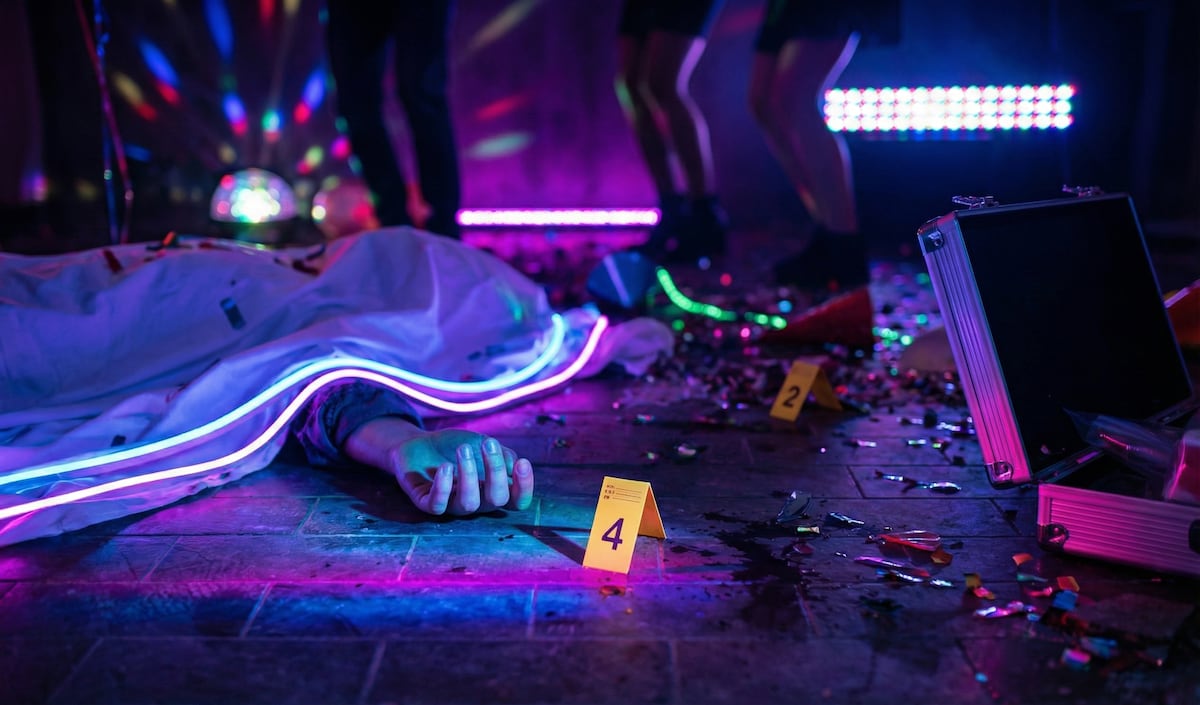 Noche de música, madrugada mortal: lo encuentran tirado en pleno baile y muere rumbo al hospital en Canto del Llano