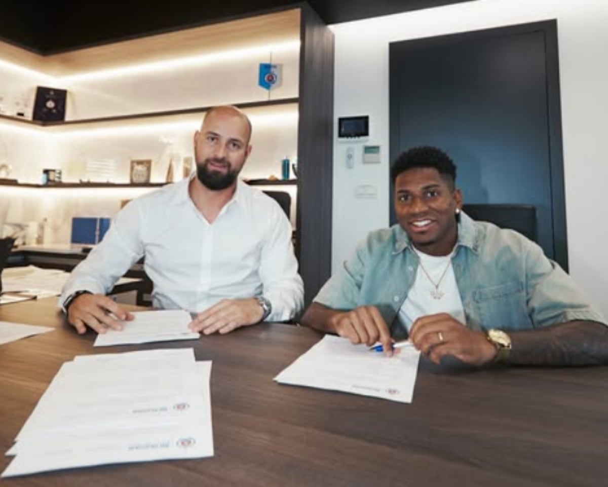 Blackman se queda: Slovan asegura al panameño hasta 2028