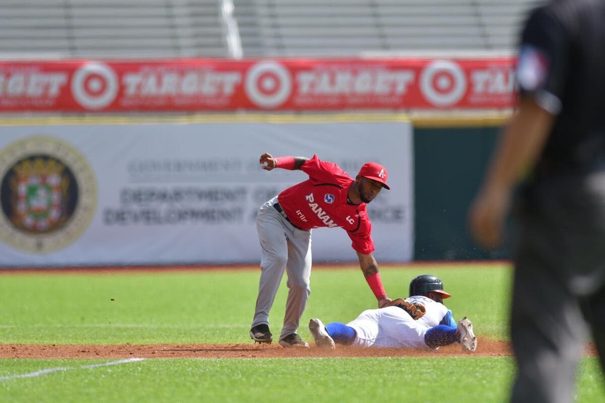 Astronautas desperdician gran faena de Andy Otero y quedan al borde del abismo