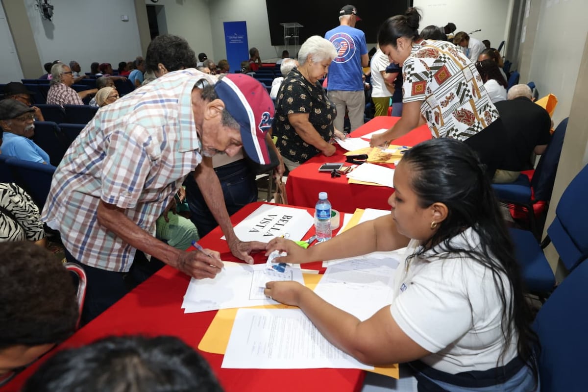 Mides entrega más de 3 mil nuevas Tarjetas Clave Social y anuncia fechas de pago