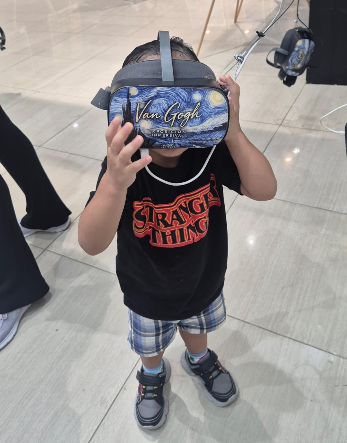 ¿Te imaginas entrar a un cuadro de Van Gogh? Así es la experiencia inmersiva que sorprende a sus visitantes en Los Andes Mall